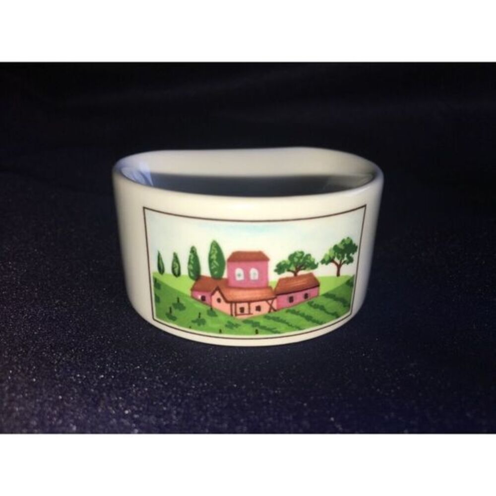 Villeroy & Boch Design Naif Napkin Ring Village Scene